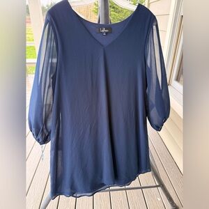 Lulu's Navy V-Neck Chiffon Tunic Top